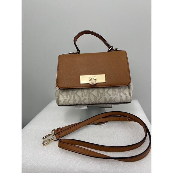Michael Kors Callie Crossbody Bag – Vanilla/Acorn